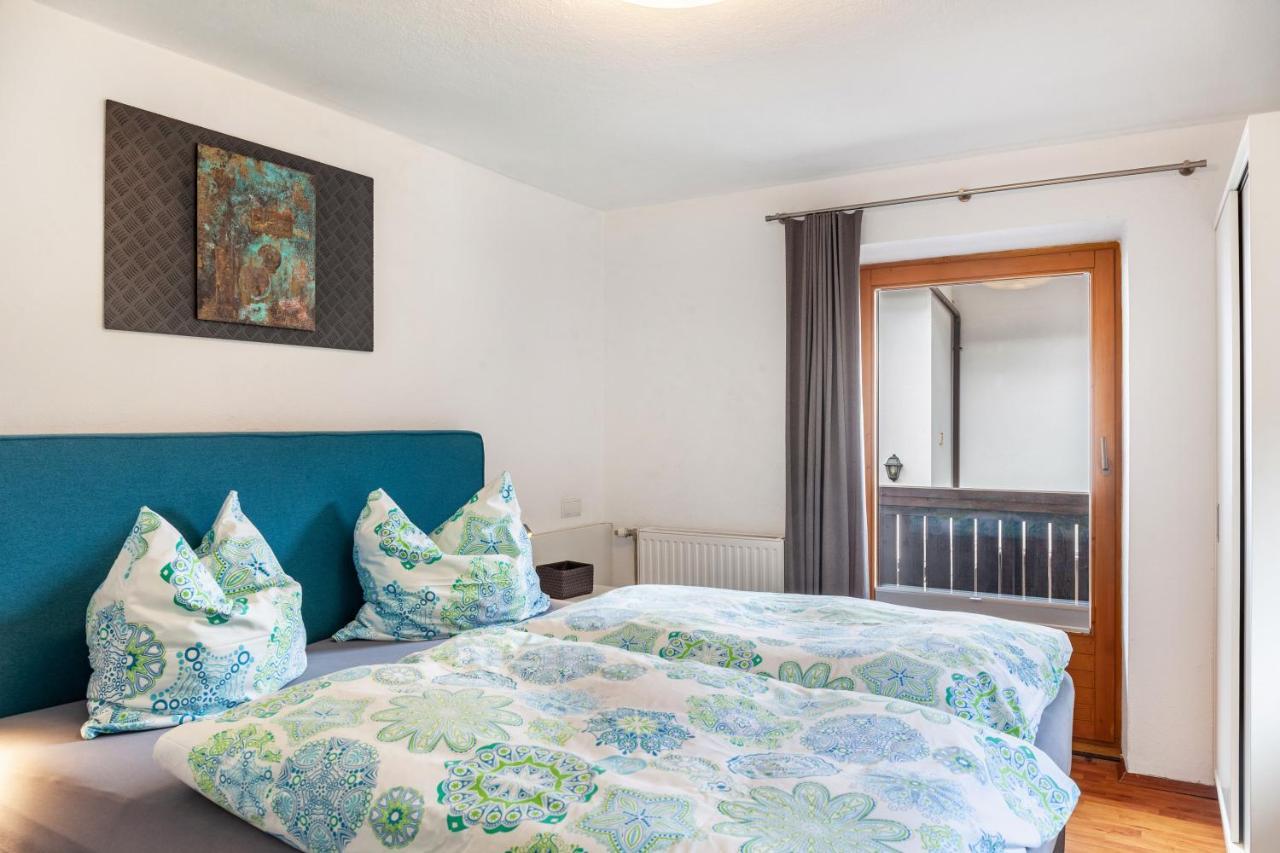 Ferienwohnung Galerie Kaiser Майерхофен Екстериор снимка