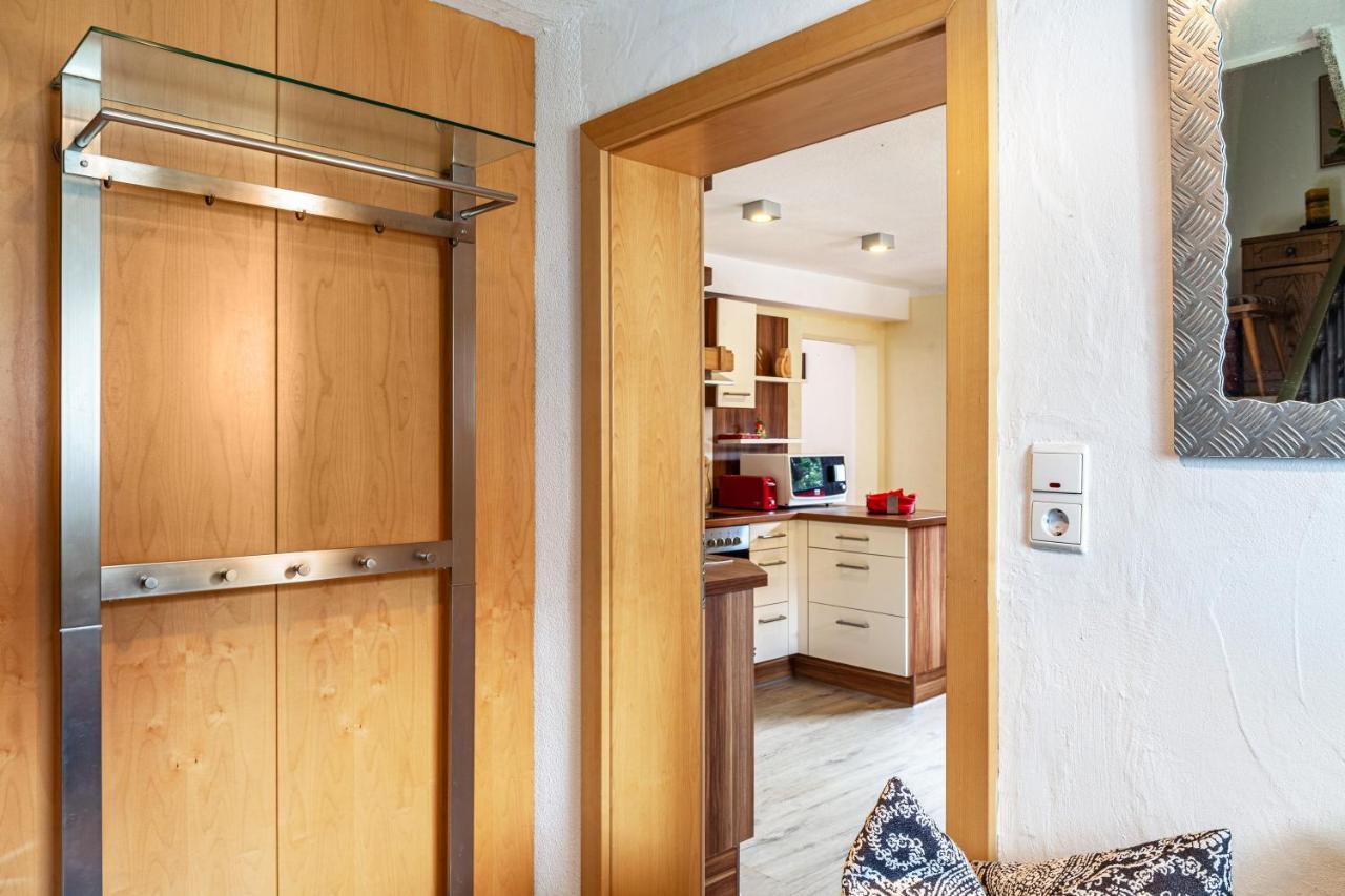 Ferienwohnung Galerie Kaiser Майерхофен Екстериор снимка